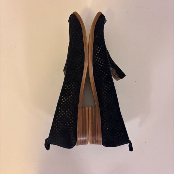 Dolce Vita Black Perforated Leather Suede Pointed Toe Flats 8.5 - Picture 6 of 8